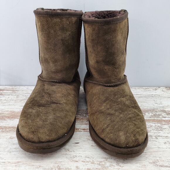 Emu Stinger Lo Shearling Boots 9 - Picture 2 of 7